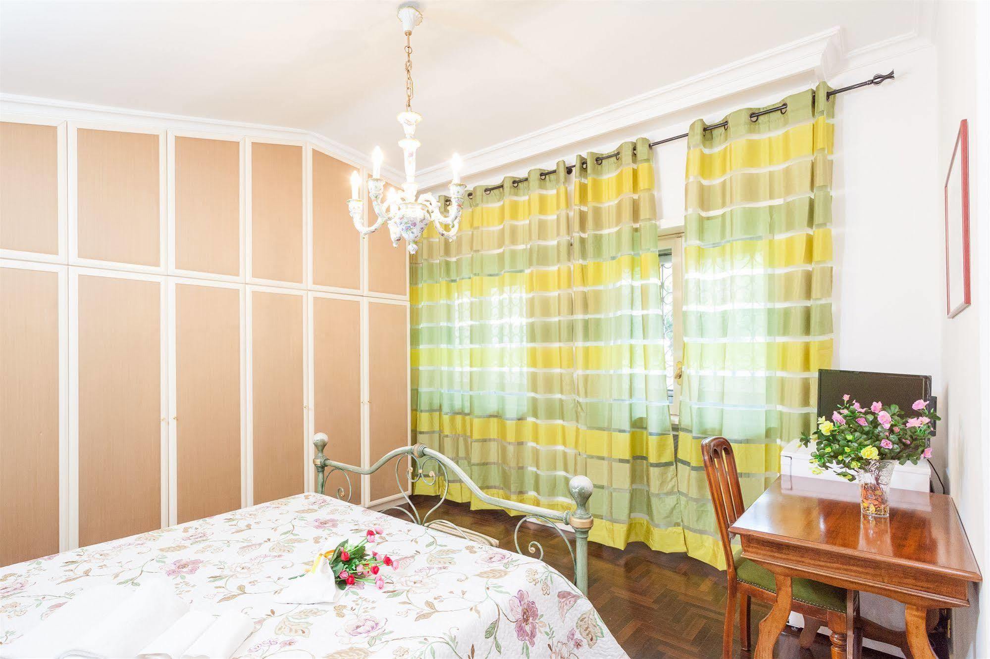 Cinta Di Alloro Bed and breakfast 3*